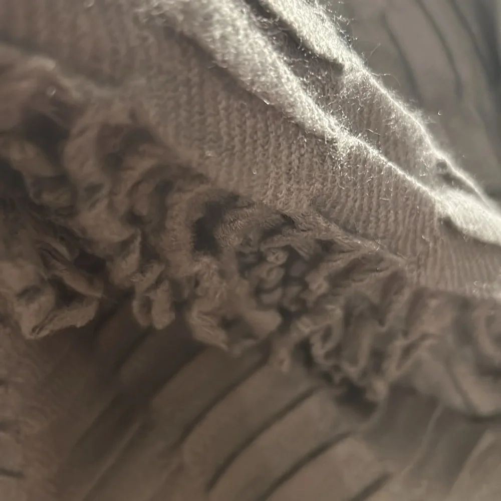 West Elm UNIQUE Gray Knit Throw 50” X 40 plus free bedside wicker small ‘tray’